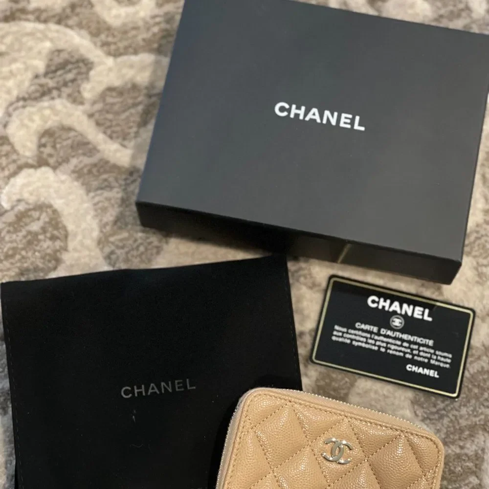 Chanel card holder